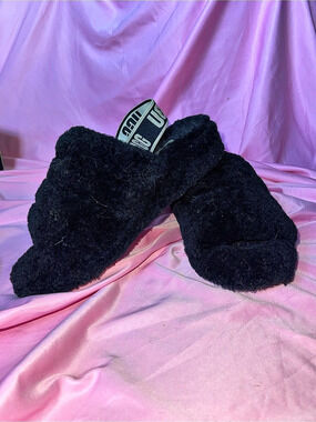 UGG Fluff Yeah Slide Black Slippers SZ 7